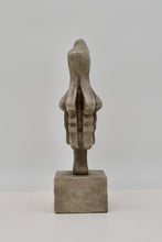 Load image into Gallery viewer, TourneGallery-HazyeRose-MultifacedHoleSide