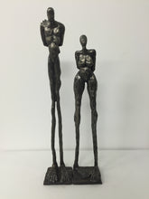 Load image into Gallery viewer, TourneGallery-HyzieRose-LookofLove